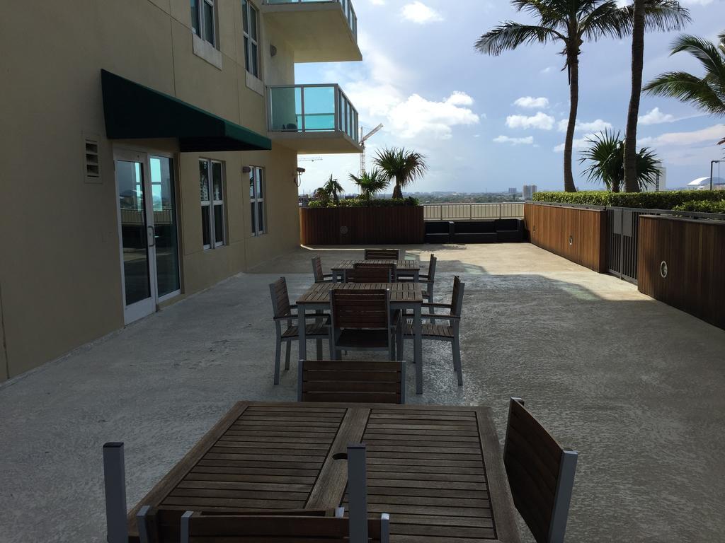 Lyx Suites At One Broadway In Brickell Miami Esterno foto