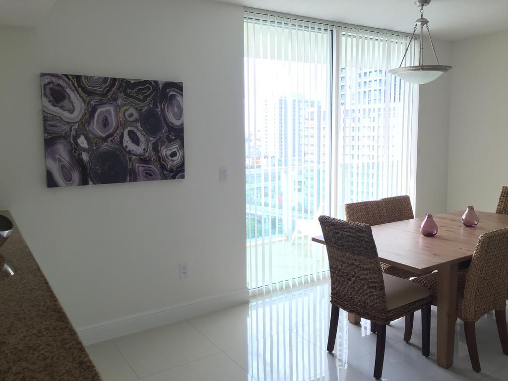 Lyx Suites At One Broadway In Brickell Miami Esterno foto