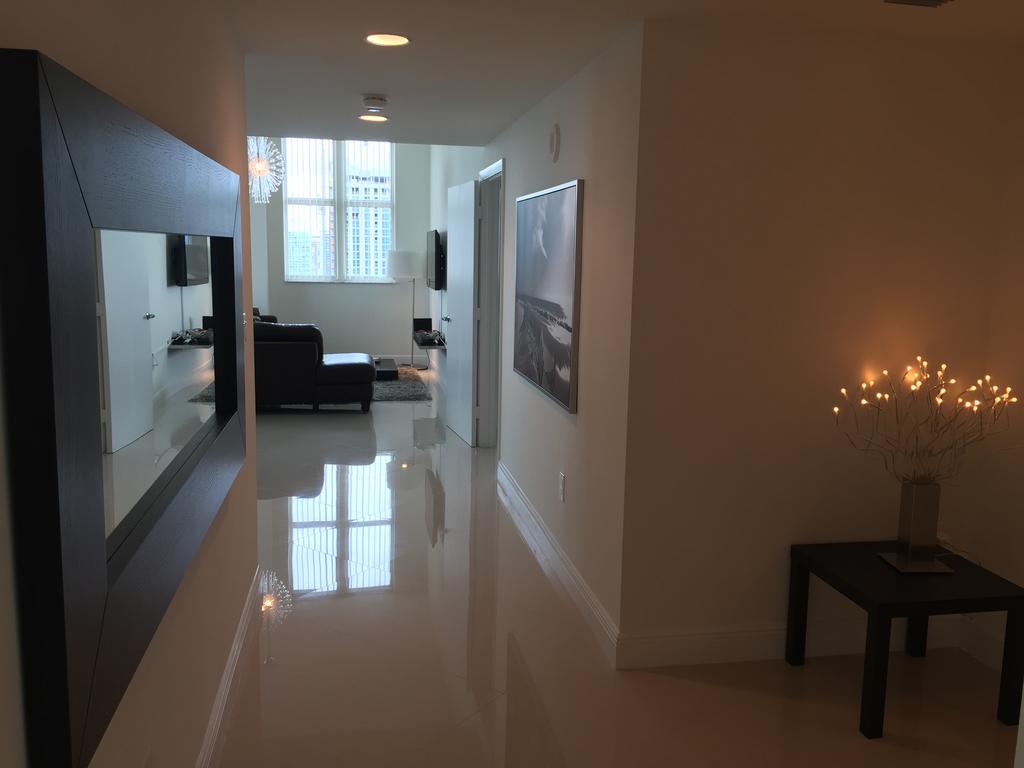 Lyx Suites At One Broadway In Brickell Miami Esterno foto