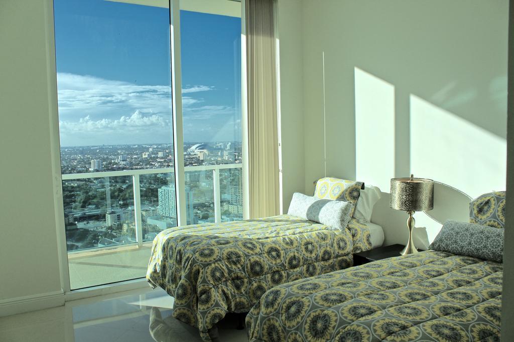 Lyx Suites At One Broadway In Brickell Miami Esterno foto
